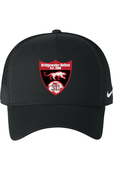 Nike Snapback Mesh Trucker Cap